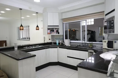 Casa com 3 Quartos à venda, 258m² no Jardim Santo Antônio, Santo André