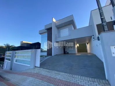 Casa com 3 Quartos à venda, 297m² no Centro, Guabiruba