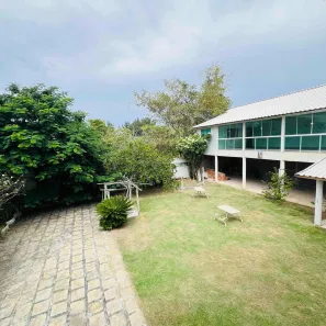 Casa com 6 Quartos à venda, 220m² no Peró, Cabo Frio