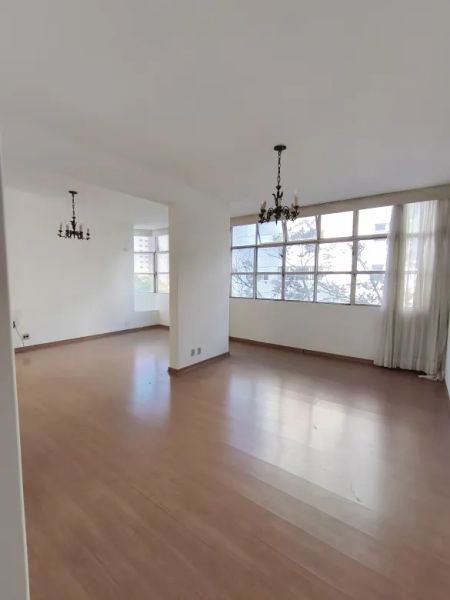 Apartamento com 3 quartos — Sion, Belo Horizonte