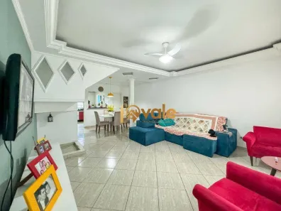 Casa de Condomínio com 3 Quartos à venda, 159m² no Jardim Califórnia, Jacareí