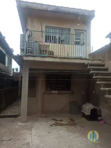 Sobrado com 3 Quartos à venda, 143m² no Vila Diva, Carapicuíba