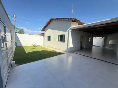 Casa com 3 Quartos à venda, 99m² no Jardim Mont Serrat, Aparecida de Goiânia