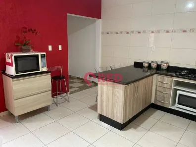 Sobrado com 2 Quartos à venda, 124m² no Vila Eros, Sorocaba