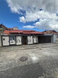 Casa com 5 Quartos à venda, 223m² no Mirante, Campina Grande