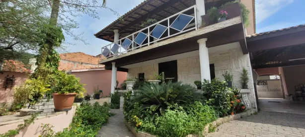 Casa de Condomínio com 5 Quartos à venda, 280m² no Itaipu, Niterói