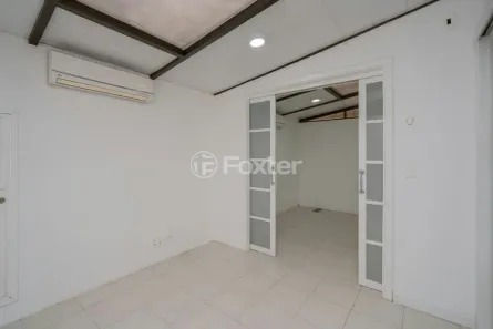 Sala Comercial à venda, 61m² no Boa Vista, Porto Alegre