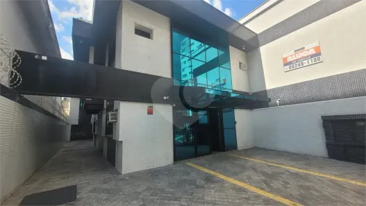 com 4 Quartos para alugar, 310m² no Liberdade, São Paulo