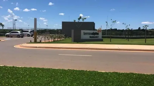Lote/Terreno à venda, 300m² no Terras Alpha Residencial 2, Senador Canedo