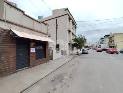 Prédio Comercial para alugar, 95m² no Nossa Senhora das Dores, Santa Maria