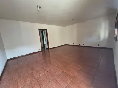 Casa com 3 Quartos à venda, 158m² no Engenho Pequeno, São Gonçalo