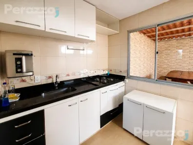Casa com 3 Quartos para alugar, 68m² no Jardins Mangueiral, Brasília