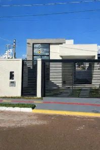 Casa com 2 Quartos à venda, 110m² no Loteamento Parque das Rosas, Rondonópolis