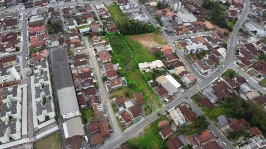 Lote/Terreno à venda, 4506m² no Iririú, Joinville