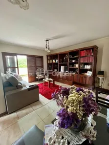 Casa com 6 Quartos à venda, 99m² no Santa Tereza, Porto Alegre