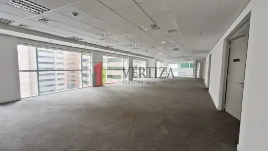 Sala Comercial para alugar, 456m² no Vila Olímpia, São Paulo