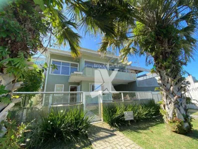Casa com 4 Quartos para alugar, 344m² no , Pontal do Paraná