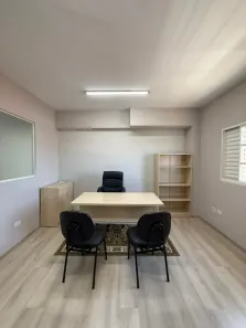 Prédio Comercial para alugar, 54m² no Zona 02, Maringá