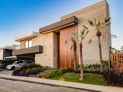 Casa de Condomínio com 6 Quartos à venda, 475m² no Urucunema, Eusébio