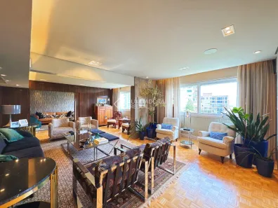 Apartamento com 3 Quartos à venda, 249m² no Independência, Porto Alegre