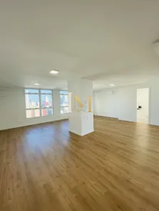 Sala Comercial para alugar, 110m² no Jardim Botânico, Curitiba