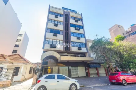 Sala Comercial à venda, 37m² no Passo da Areia, Porto Alegre