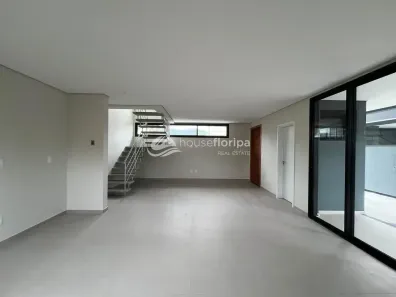 Casa com 4 Quartos à venda, 172m² no Pântano do Sul, Florianópolis