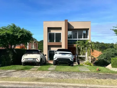 Casa de Condomínio com 7 Quartos para alugar, 480m² no Alphaville (Abrantes), Camaçari