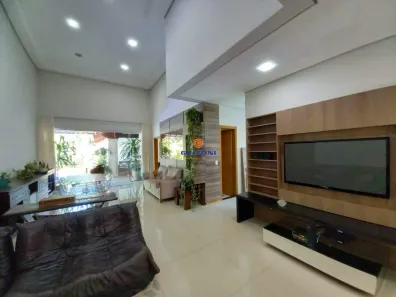 Casa de Condomínio com 4 Quartos à venda, 385m² no Vila Serrão, Bauru