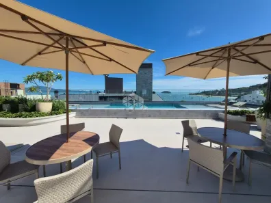 Apartamento com 3 Quartos à venda, 120m² no Jurerê, Florianópolis