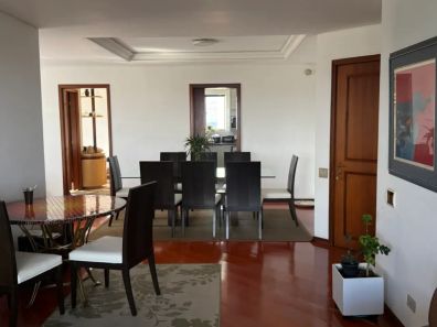Apartamento com 3 Quartos à venda, 142m² no Cabral, Curitiba