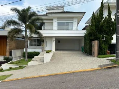 Casa de Condomínio com 3 Quartos à venda, 360m² no Pedra Branca, Palhoça