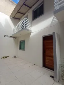 Casa com 2 Quartos para alugar, 80m² no Arembepe (Abrantes), Camaçari