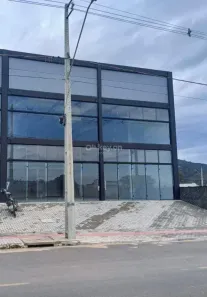 Galpão/Depósito/Armazém para alugar, 350m² no Humaitá de Cima, Tubarão