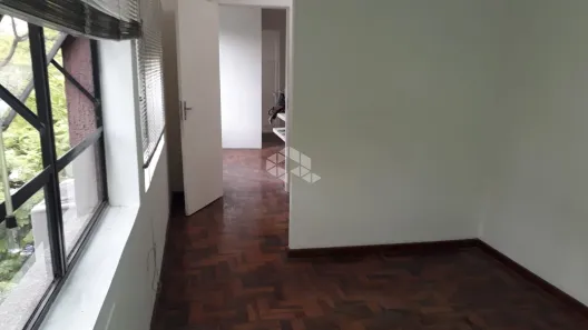 Sala Comercial à venda, 63m² no Independência, Porto Alegre