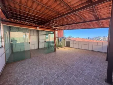 Casa com 4 Quartos à venda, 168m² no Carlos Prates, Belo Horizonte