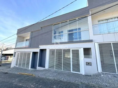 Casa com 3 Quartos à venda, 168m² no Czerniewicz, Jaraguá do Sul
