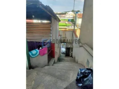 Casa com 2 Quartos à venda, 141m² no Jardim Santa Cristina, Santo André