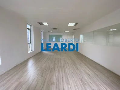 Sala Comercial para alugar, 419m² no Bela Vista, São Paulo