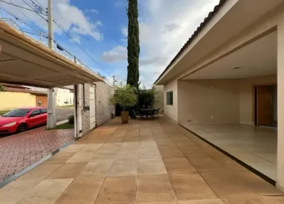 Casa com 3 Quartos à venda, 220m² no Jardim América, Goiânia