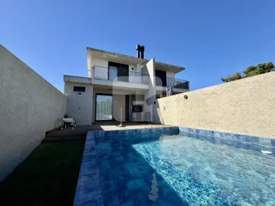 Casa com 4 Quartos à venda, 240m² no Córrego Grande, Florianópolis