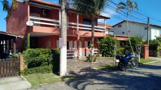 Casa de Condomínio com 4 Quartos à venda, 120m² no Centro, Maricá
