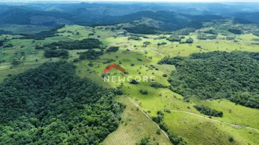 Fazenda/Sítio com 2 Quartos à venda, 85m² no , Jaquirana