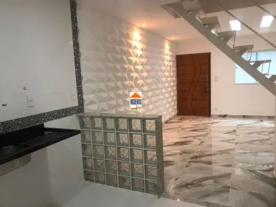 Casa com 2 Quartos à venda, 70m² no Oswaldo Cruz, Rio de Janeiro