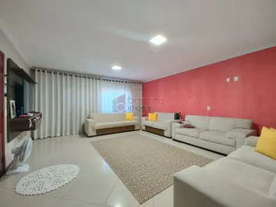 Casa com 4 Quartos à venda, 238m² no Jardim Florestal, Jundiaí