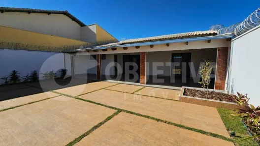 Imóvel Comercial com 1 Quarto para alugar, 180m² no Tibery, Uberlândia