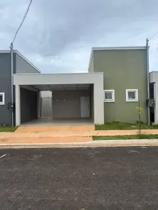 Casa com 3 Quartos para alugar, 99m² no Condomínio Residencial Murano Residence, Cuiabá