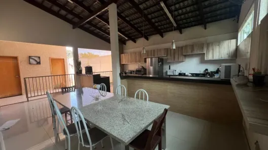 Casa com 3 Quartos à venda, 130m² no Jardim América, Goiânia