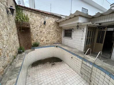 Sobrado com 3 Quartos para venda ou aluguel, 227m² no Vila Belmiro, Santos