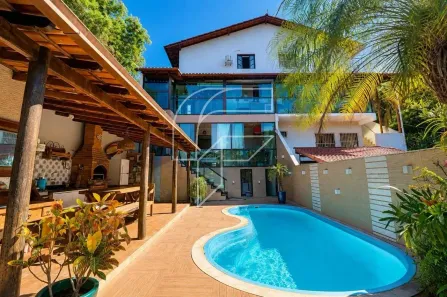 Casa com 5 Quartos à venda, 350m² no Nova Guarapari, Guarapari